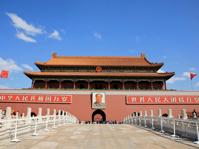 Chi ph&iacute; du lịch Bắc Kinh theo tour thường rẻ hơn tự t&uacute;c
