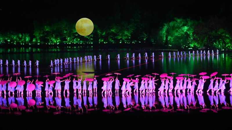 Chương tr&igrave;nh nhạc nước &ldquo;Impression West Lake&rdquo;