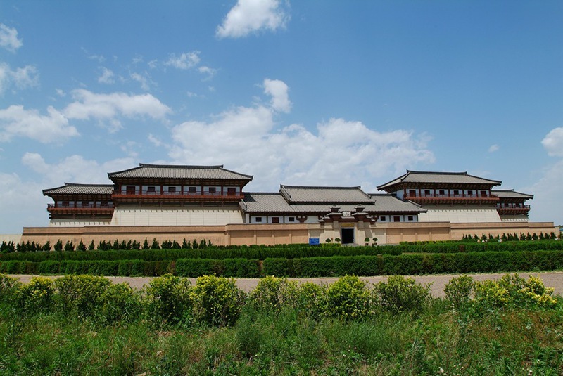 Cung điện H&aacute;n Dương Lăng