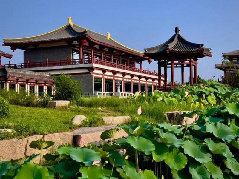 C&ocirc;ng vi&ecirc;n Đại Đường Ph&ugrave; Dung Vi&ecirc;n