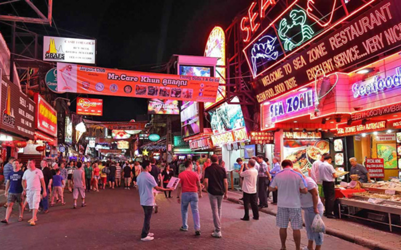 Chợ đ&ecirc;m Pattaya