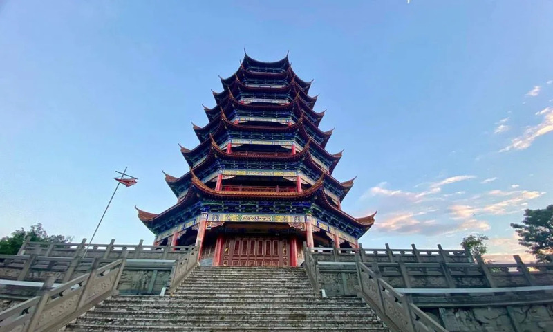 Chu Tử Lầu Chu Tử Lầu