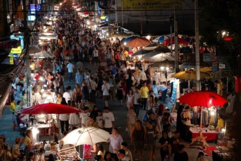 Chợ đ&ecirc;m Chatuchak