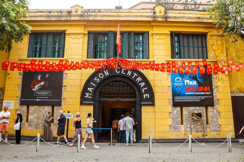 Nhà tù Hỏa Lò Nhà tù Hỏa Lò
