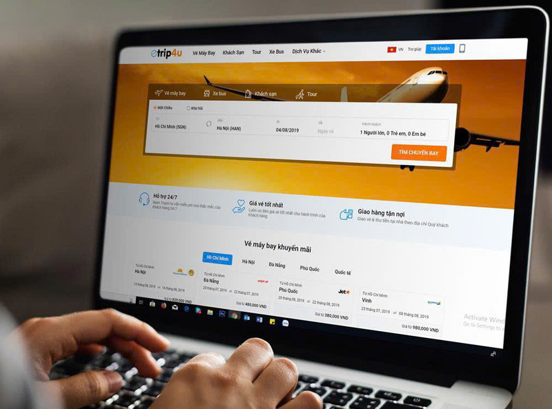 Xu hướng t&igrave;m c&aacute;c tour v&agrave; v&eacute; m&aacute;y bay online đang dần trở n&ecirc;n phổ biến đặc biệt với giới trẻ.