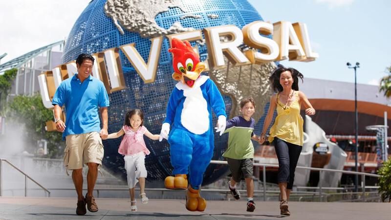 Gia đình vui chơi tại Universal Studios Singapore Gia đình vui chơi tại Universal Studios Singapore