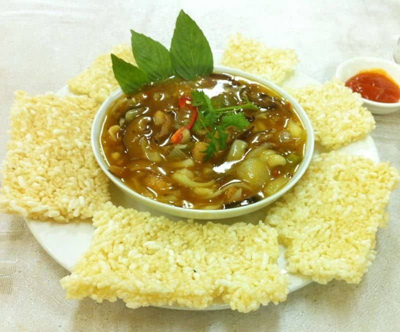 Cơm ch&aacute;y đặc sản Ninh B&igrave;nh