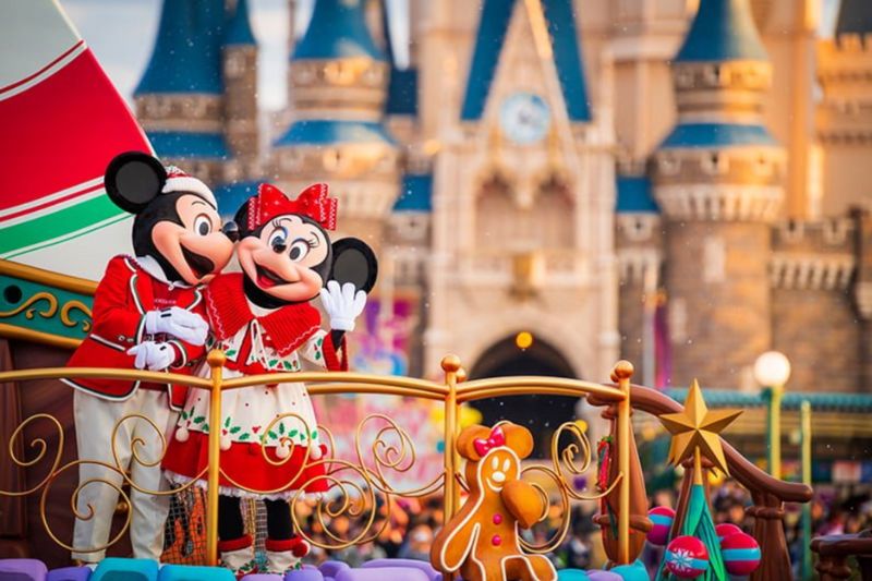Tokyo Disneyland – Thế giới cổ tích rực rỡ mùa đông Tokyo Disneyland – Thế giới cổ tích rực rỡ mùa đông