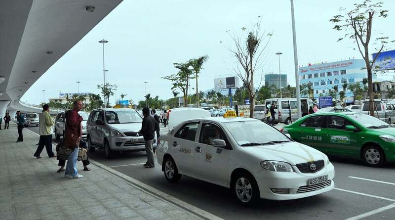 Đi taxi đến Hội An là lựa chọn phù hợp với nhóm nhỏ Đi taxi đến Hội An là lựa chọn phù hợp với nhóm nhỏ