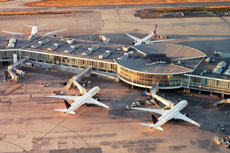 C&aacute;c khoản ph&iacute; phải trả khi mua v&eacute; m&aacute;y bay 0 đồng