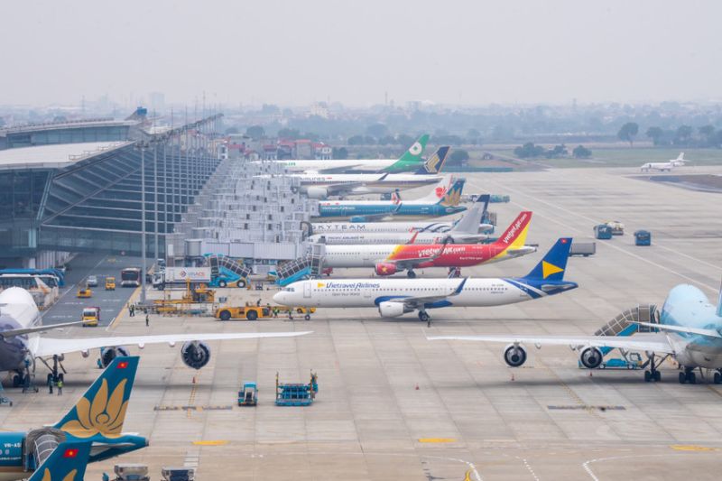 Đặt v&eacute; m&aacute;y bay sớm sẽ gi&uacute;p bạn c&oacute; mức gi&aacute; tốt