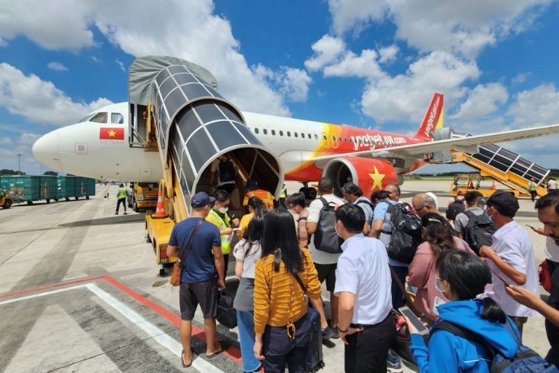 Thời điểm nên tránh mua vé máy bay Tết vì giá cao Thời điểm nên tránh mua vé máy bay Tết vì giá cao
