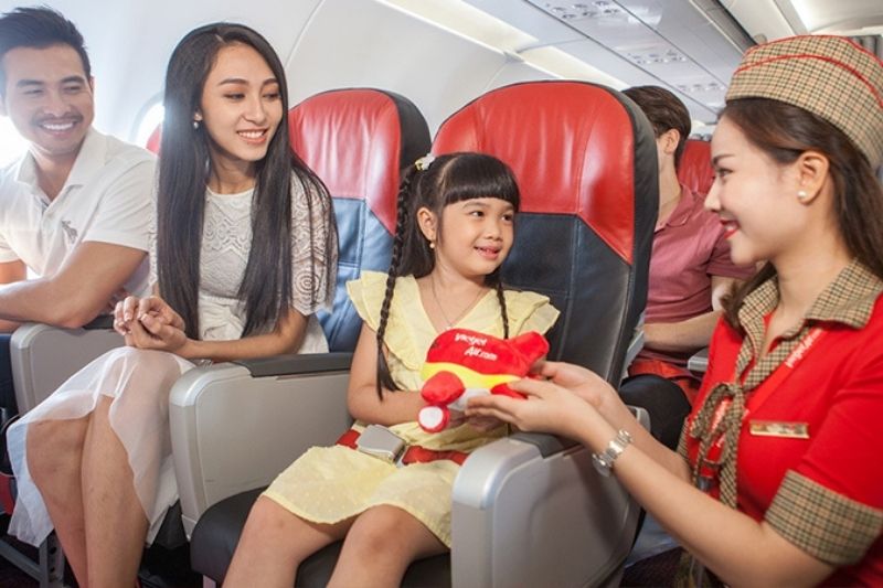 Quy định chỗ ngồi và hành lý cho trẻ em đi Vietjet Quy định chỗ ngồi và hành lý cho trẻ em đi Vietjet