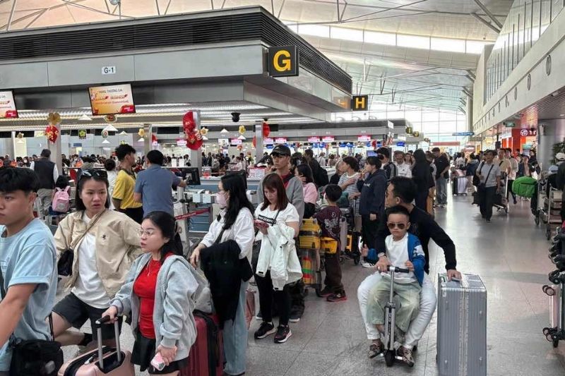 Hạ tầng h&agrave;ng kh&ocirc;ng qu&aacute; tải&nbsp;