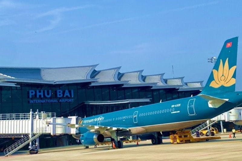 Nhu cầu bay H&agrave; Nội - Huế dịp 30/4 tăng cao