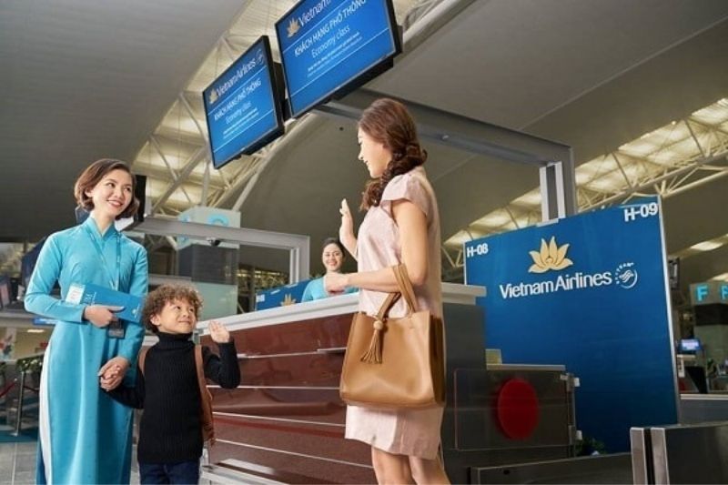 Dịch vụ trẻ em đi một mình của Vietnam Airlines Dịch vụ trẻ em đi một mình của Vietnam Airlines