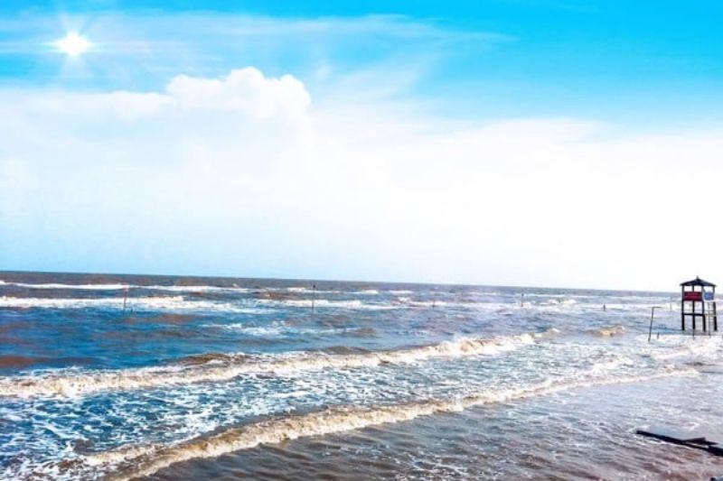 Biển Thạnh Ph&uacute;, Bến Tre - B&atilde;i biển mang vẻ đẹp hoang sơ&nbsp;