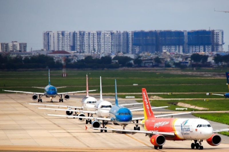 So s&aacute;nh gi&aacute; v&eacute; m&aacute;y bay c&aacute;c h&atilde;ng h&agrave;ng kh&ocirc;ng nội địa