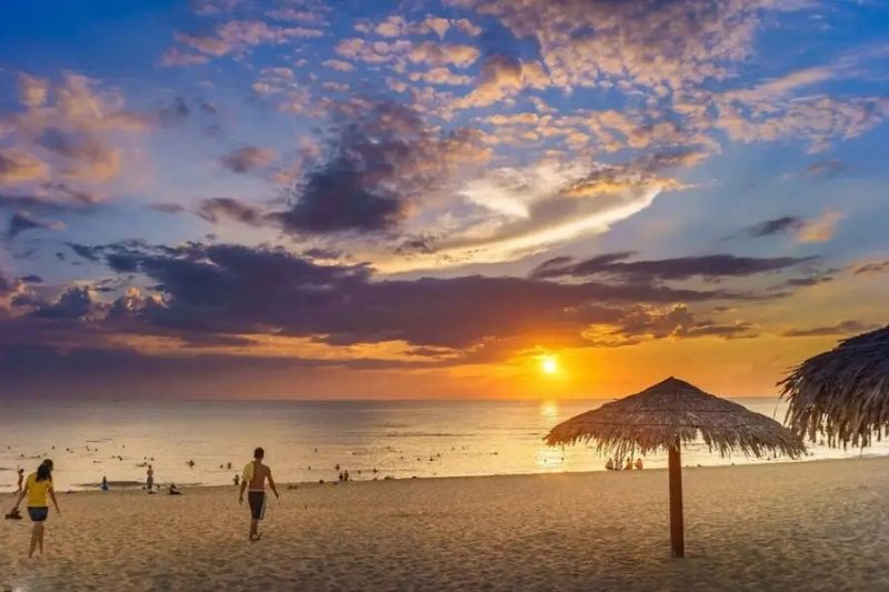 Biển Nhật Lệ Biển Nhật Lệ