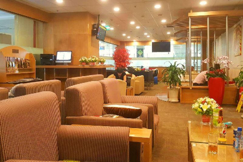 Lối đi ưu tiên và phòng chờ thương gia đẳng cấp Lối đi ưu tiên và phòng chờ thương gia đẳng cấp