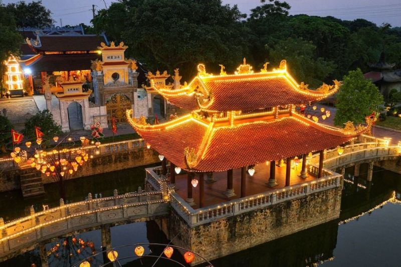 Kết hợp du lịch Hà Nam trên hành trình di chuyển Kết hợp du lịch Hà Nam trên hành trình di chuyển