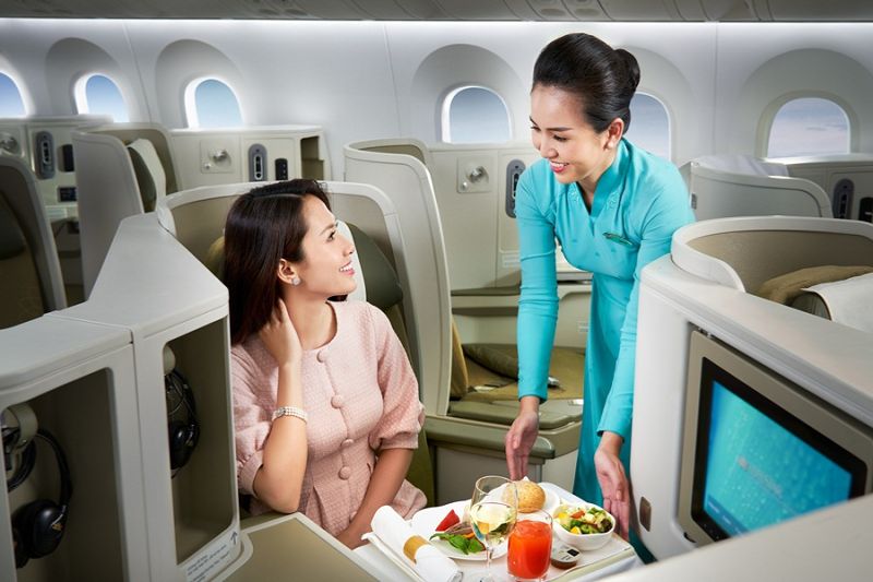 “Đặc quyền” hấp dẫn của vé máy bay hạng thương gia nội địa “Đặc quyền” hấp dẫn của vé máy bay hạng thương gia nội địa