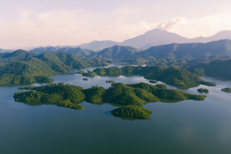Khu du lịch Hồ N&uacute;i Cốc