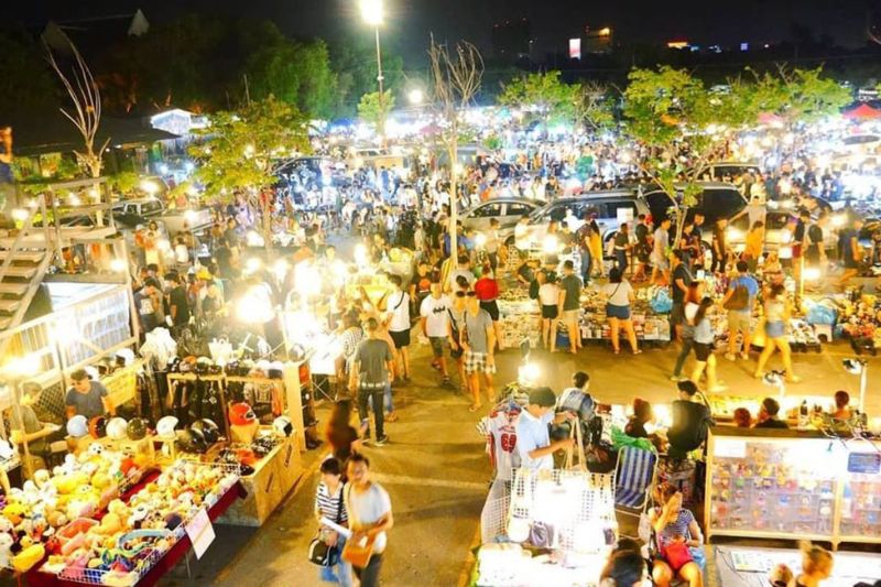 Chợ đ&ecirc;m tại Thủ Dầu Một
