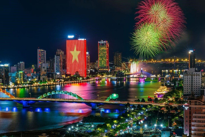 Gợi ý di chuyển đến điểm xem bắn pháo hoa đẹp nhất Gợi ý di chuyển đến điểm xem bắn pháo hoa đẹp nhất