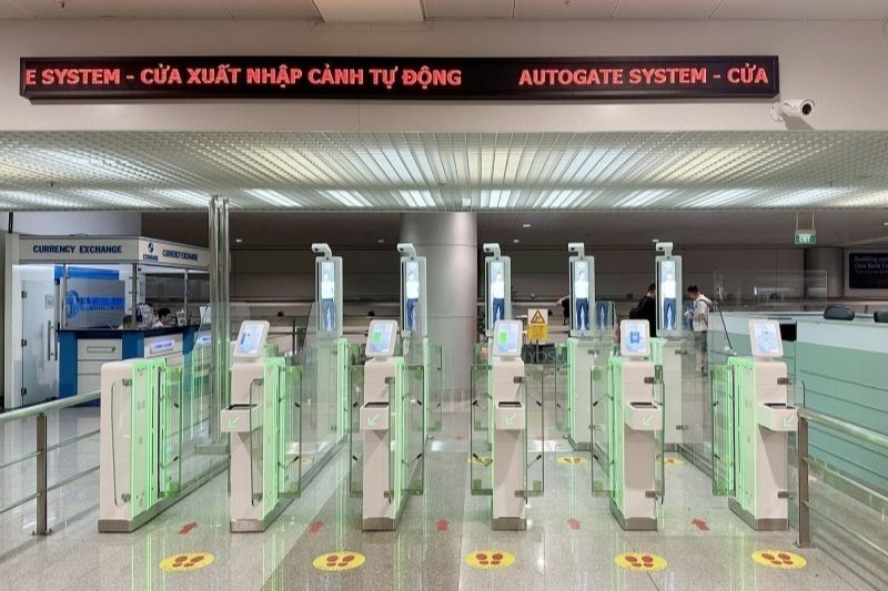 Xuất nhập cảnh tự động tại sân bay Nội Bài Xuất nhập cảnh tự động tại sân bay Nội Bài